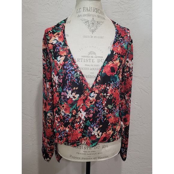 WAYF Floral Print Low High Front Wrap 100% Polyester Long Sleeved Blouse - Picture 9 of 9